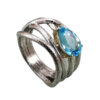 Anello intreccio topazio azzurro destra