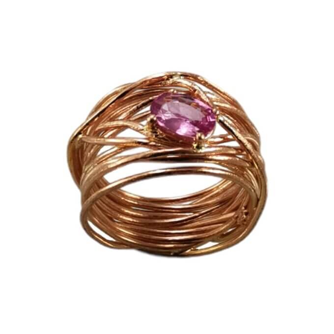 anello a fili in oro rosa con zaffiro rosa 2