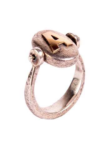 Anello in argento ed oro 9kt con iniziale